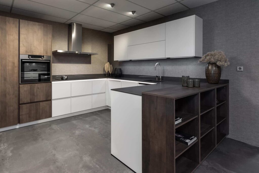 Keuken in de showroom van Keukenstudio Kooistra